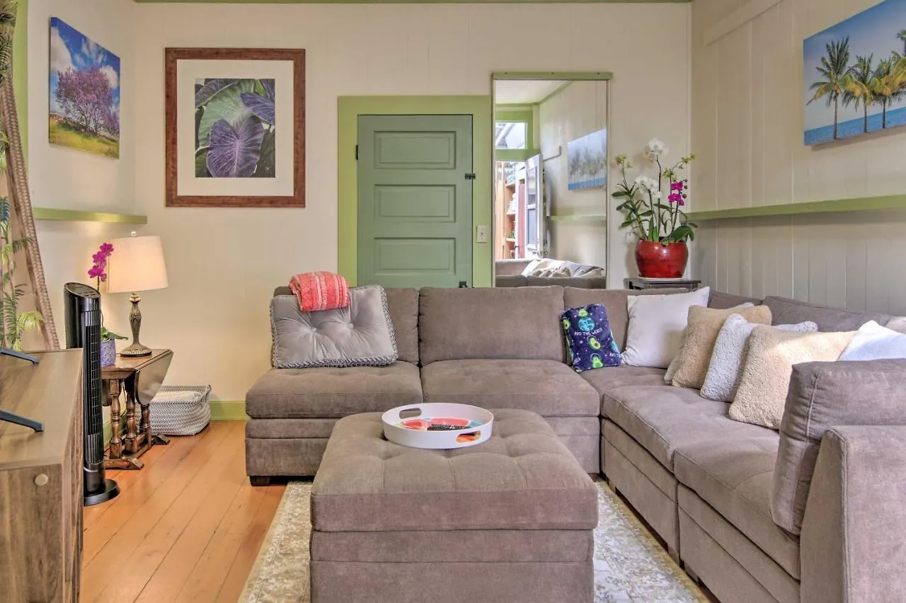 Private Wing Of Historic Home Less Than 5 Mi To The Ocean! 库克船长